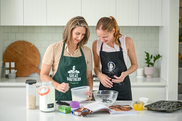 Danni Rowlands says the ban is going to be difficult for many, especially in the early days. Look for ways to engage them in other activities.