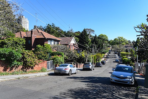 The NSW government plans to build a new train station in the Sydney suburb of Woollahra.