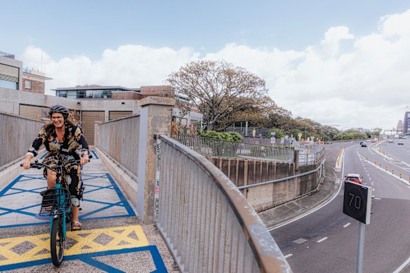 Cyclists and pedestrians have to share a narrow bridge over the Cahill Expressway’s “corkscrew” ramp.