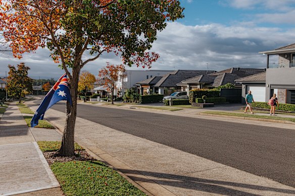 One of the original landholders was   Henry Cox, who named his residence “Glenmore”. 