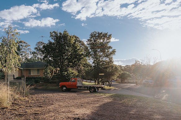 Parts of the suburb still retain a semi-rural feeling.  