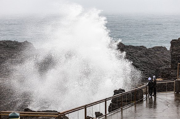 There are many blowhards in Canberra, perhaps the PM should visit Kiama blowhole for a change