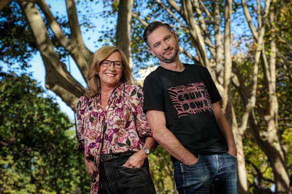 ABC Radio Melbourne presenter Ali Moore is leaving the Drive shift for the Italian countryside, with her last show being May 29. Her replacement will be Charlie Pickering, host of ABC TV’s The Weekly and, since late 2024, the nationally syndicated radio comedy panel show Thank God It’s Friday.