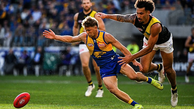 Eagles insist rebuild still on track