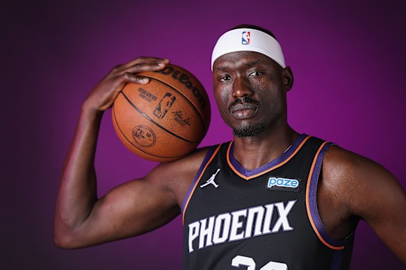 Phoenix big man Duop Reath poses in his new colours.