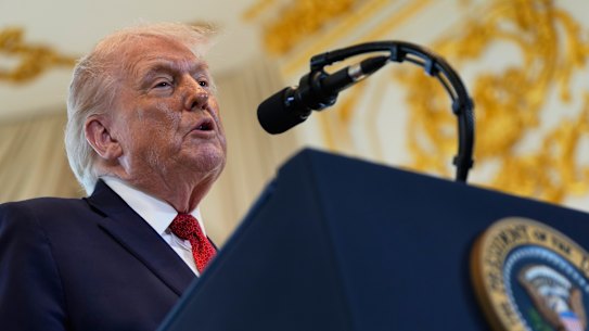 Donald Trump’s threat to increase tariffs unless the U.S. buys Greenland has sparked discussion about retaliation.