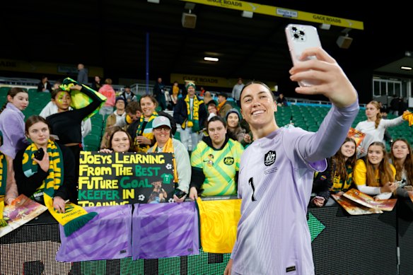 Mackenzie Arnold with Matildas fans in Perth.
