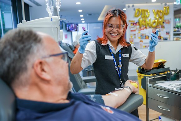 Lifeblood donor services nursing assistant Amira Nor Azhar with Peter Ruther.