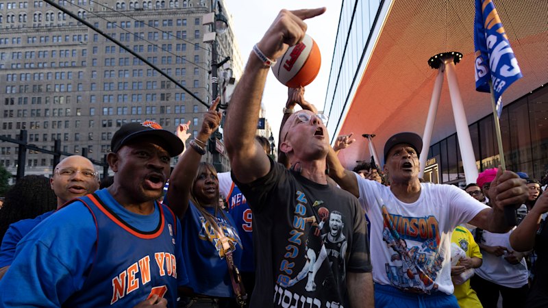0,000 tickets as New York goes NBA crazy