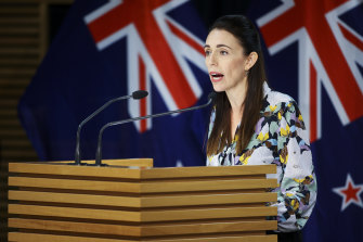 «Il est plus que probable qu'il y aura des cas supplémentaires»: la Première ministre Jacinda Ardern s'adresse aux médias le 28 février à Wellington. 