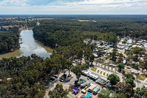 Echuca’s Discovery Park and the Murray River.