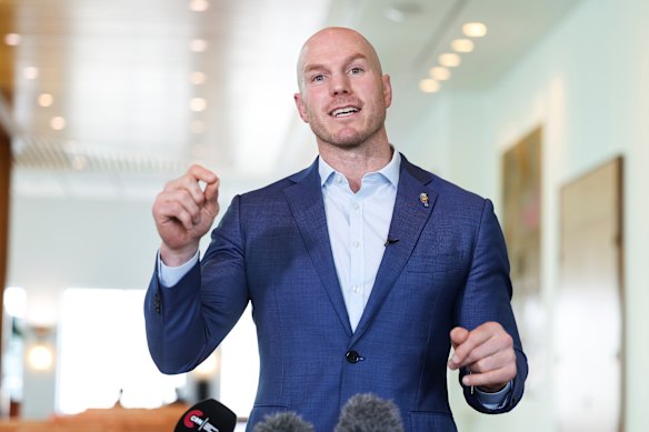 Senator David Pocock says the government must commit to long-term, stable investment in the CSIRO.