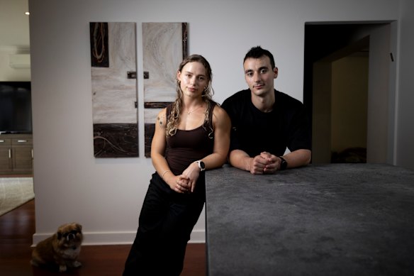 Carla and Jeremy are hunting for their first home.