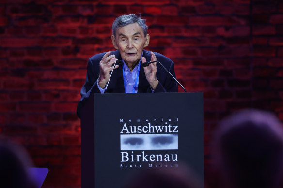 Holocaust survivor Marian Turski gives the welcome address at the ceremony for the 80th anniversary of the liberation of the Auschwitz camp.