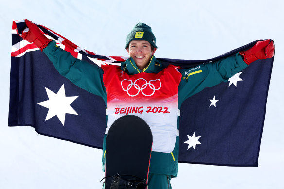 Scotty James celebrates his silver medal at the 2022 Winter Olympic Games.