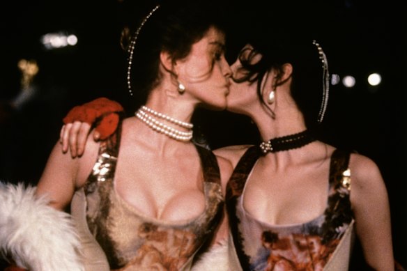 Susie Bick and Denice D. Lewis wear outfits from Vivienne Westwood’s Portrait collection, autumn-winter 1990-91. 