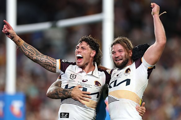 True league fans go to the grand final to watch the stars, not the pre-game entertainment, according to Peter V’landys.