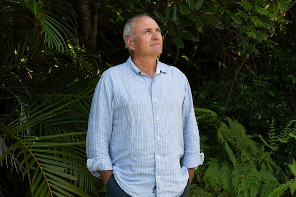 Former Treasury secretary Ken Henry says environmental law reform should be a priority for Australia.