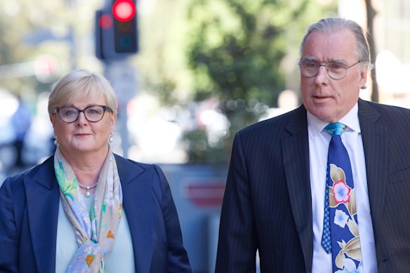 Former WA senator Linda Reynolds and her lawyer, Martin Bennett, arrive at court last year during defamation proceedings against Brittany Higgins and David Sharaz.