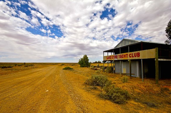 No joke … Lake Eyre Yacht Club.