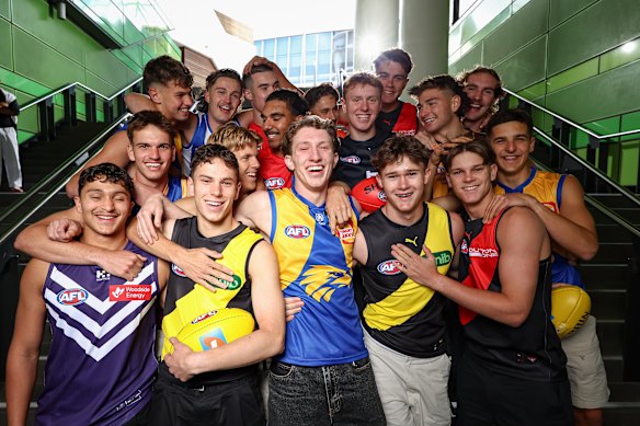 Essendon debutant Jacob Farrow, front right, with the stars of the 2025 draft.