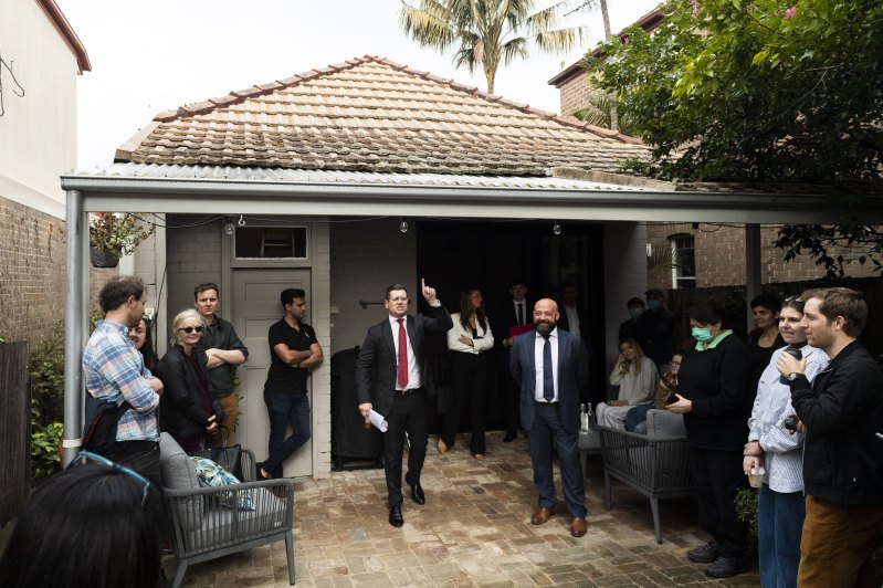 The house at 115 Warren Rd, Marrickville, sold for $1,655,000 at auction.