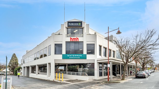 3-7 Hamilton Street, Mont Albert.