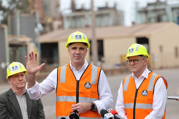 Malinauskas with PM Anthony Albanese at Whyalla after the city’s steelworks entered administration.