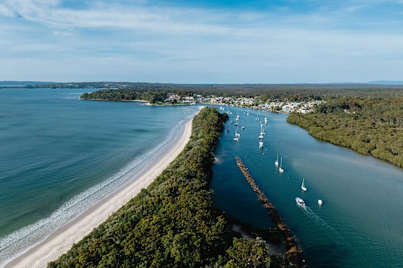 Huskisson, Jervis Bay.