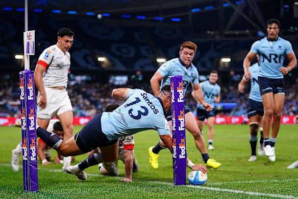 Lalakai Foketi of the Waratahs scores a try but it was disallowed.