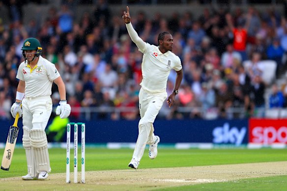  Jofra Archer celebrates taking the wicket of Marcus Harris in 2019. 