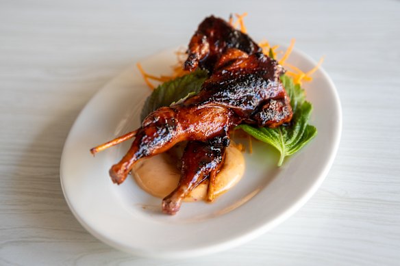 Cordorniz Nikkei quail with ginger and sake