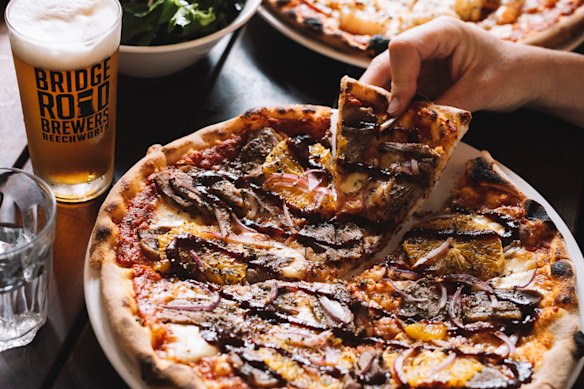 Bridge Road Brewers’ menu champions pizza topped with local ingredients.