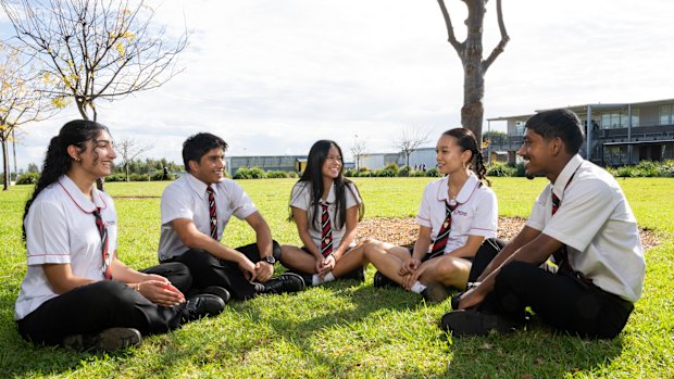 Taking study breaks to do things that make you happy is crucial, like spending time with friends. 