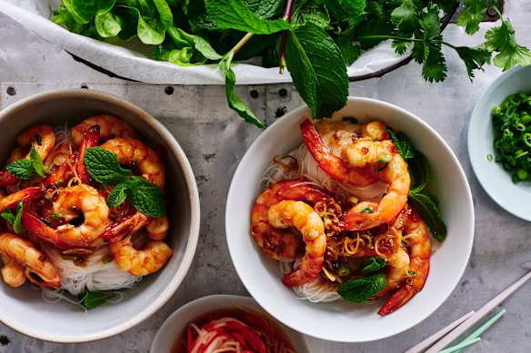 Adam Liaw’s lemongrass prawn noodle bowls.