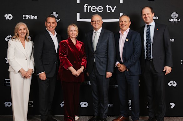 Bridget Fair, Andrew Lancaster, Beverley McGarvey, Anthony Albanese, Matt Stanton and Jeff Howard.