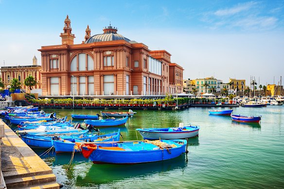 Bari’s waterside Margherita Theatre was built in 1914 in the classic art nouveau-style.