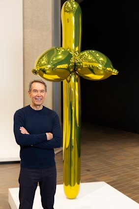 Jeff Koons, Balloon Venus Dolni Vestonice (Yellow) 2013–17 gift of Steve and Kylie Shelley. 