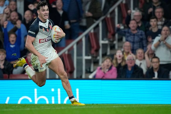 Herbie Farnworth is likely to be the first centre chosen for England in the Test series against Australia.