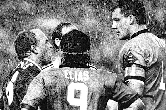 Imagine Wally Lewis (left) not caring who won Origin?