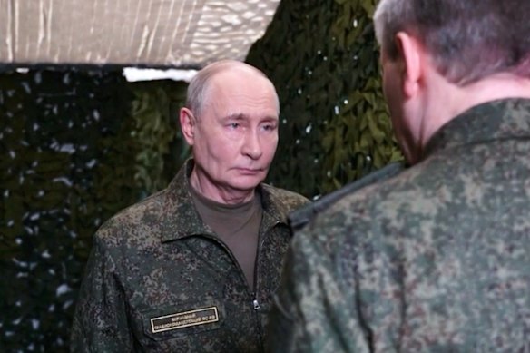The long lines are a challenge for Russian President Vladimir Putin, who has gone to great lengths to tamp down any opposition to the war.