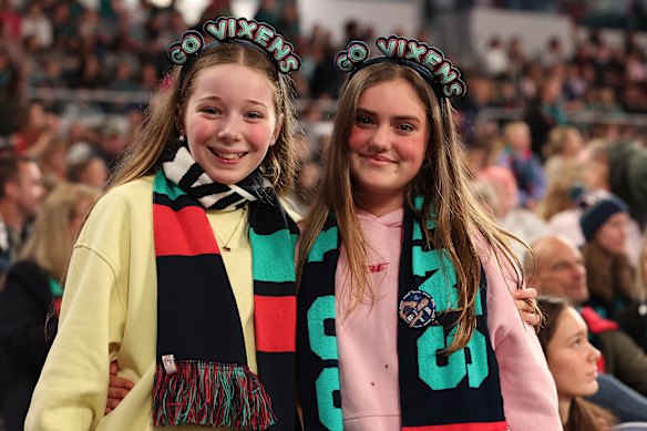 Fans show their support for their hometown Melbourne Vixens.
