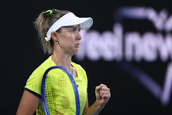 Storm Hunter of Australia.