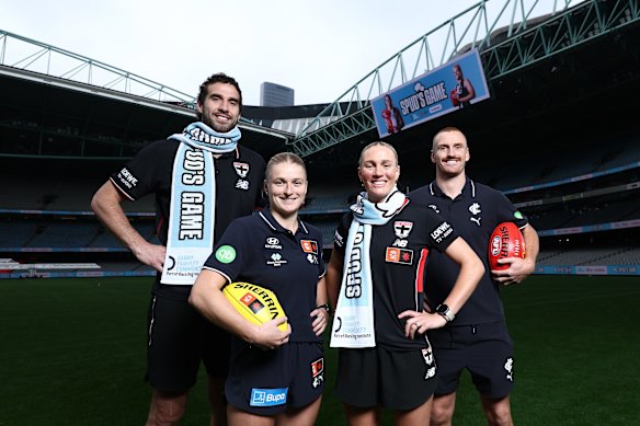 St Kilda and Carlton’s AFLW and AFL players will play in a double-header on August 9. 