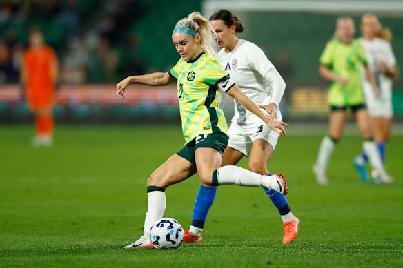 Ellie Carpenter in action for the Matildas.