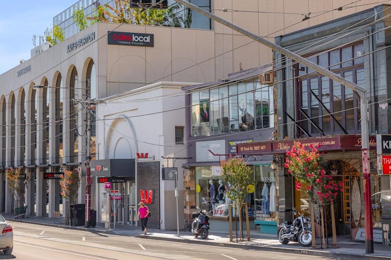 The two properties at 509-511 Toorak Road, Toorak, are next door to the St Germain complex.