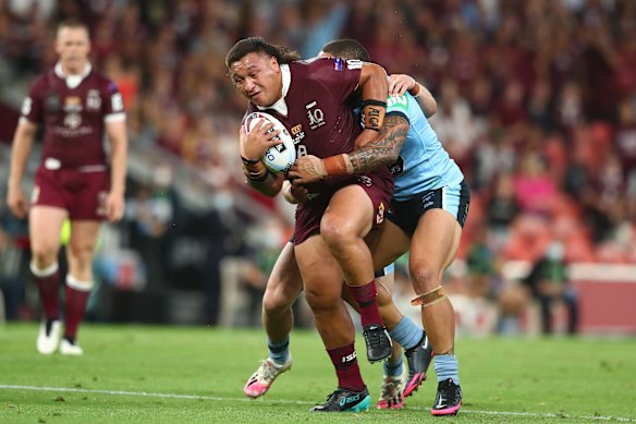 Josh Papalii in action for the Queensland Maroons.