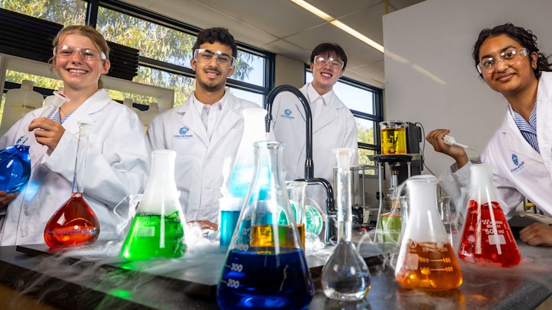 Push for Melbourne’s top science school to introduce gender quotas