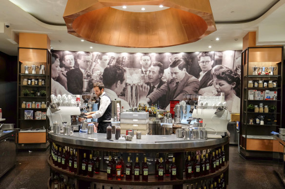 Carlton Brunetti es el mejor de café.