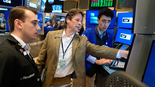 Wall Street has kicked off its week with a mixed session.